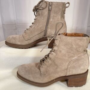 Lucky Brand Combat Boots Women 8.5 Dune Suede Diedrah Side Zip Block Heel Bootie